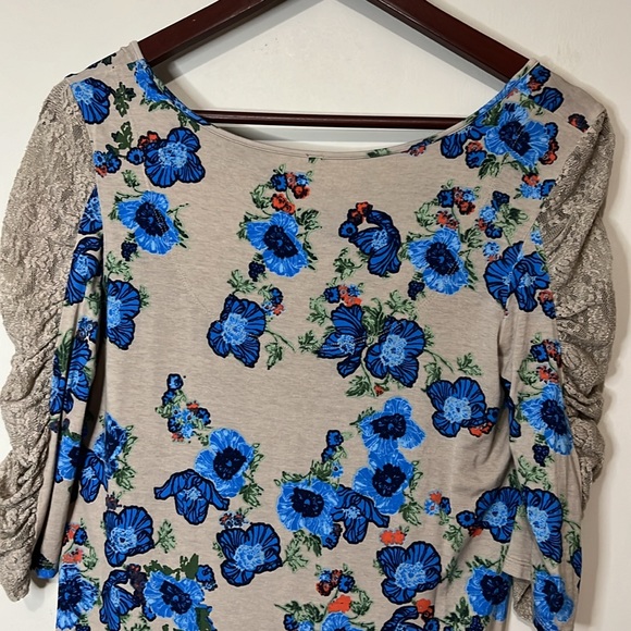 Free People floral print lace sleeve dress - Picture 7 of 9